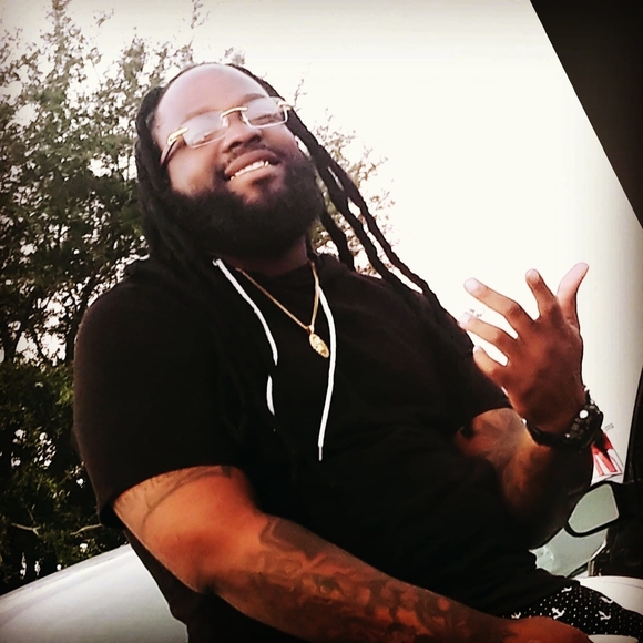 Meet your Posher, K-g - Picture 1 of 1